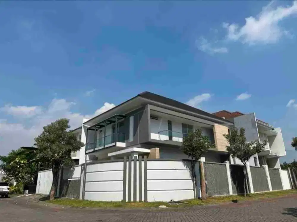 Rumah Mewah Gress 2Lt Siap Huni Luas 352 m2 di Kertajaya Surabaya Dekat Galaxy Mall & UNAIR