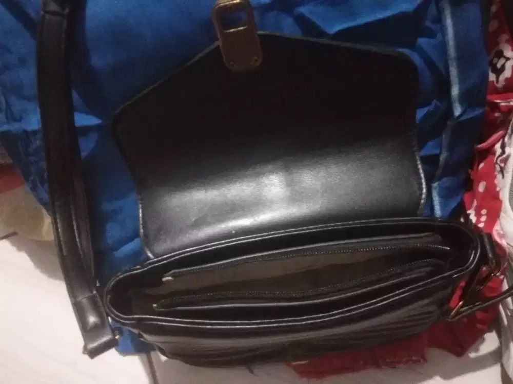 Preloved tas slempang