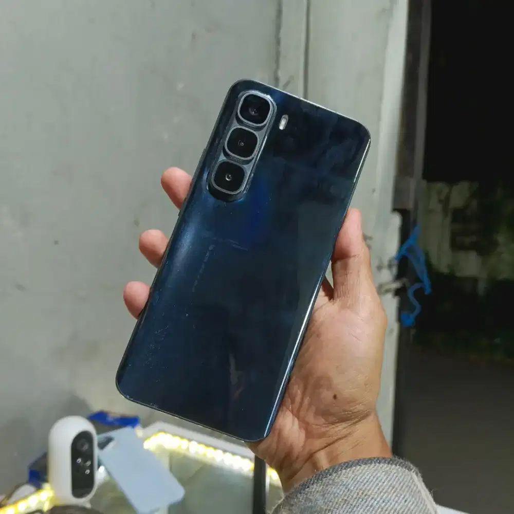 Infinix hot 60 pro+ ram 8/128GB lengkap normal tanpa minus