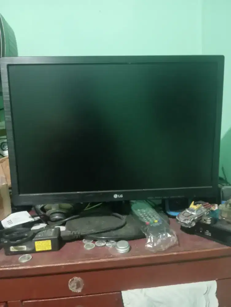 Monitor Lg 19 inci