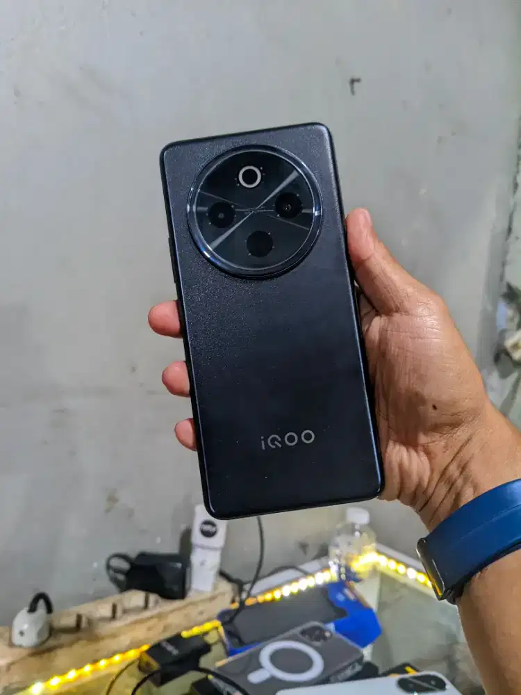 Iqoo Z10 ram 12/256GB lengkap normal