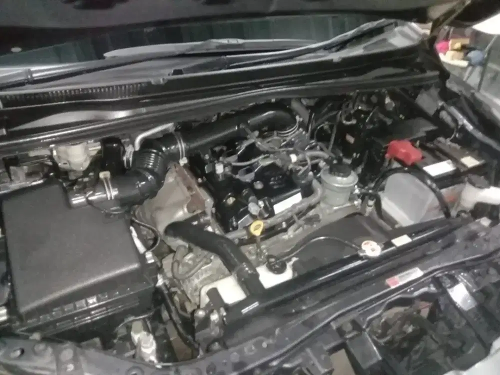 TOYOTA INNOVA bensin 2017 Manual