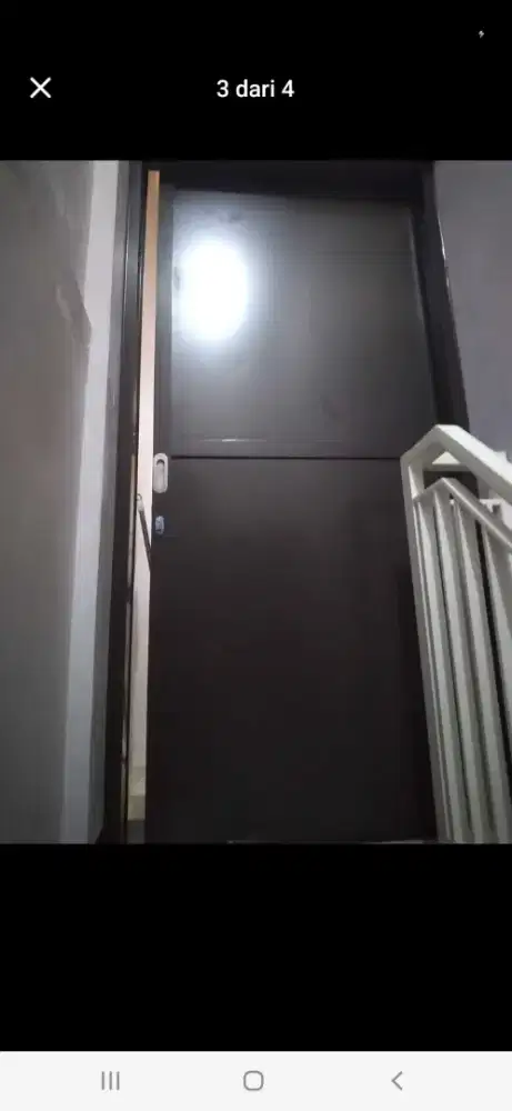 Pintu sliding aluminium T210cm L90cm harga 1 set terpasang 2,4 jt