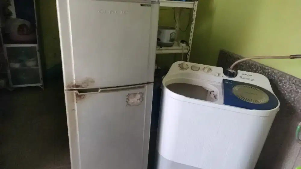 Jual cepat kulkas dan mesin cuci