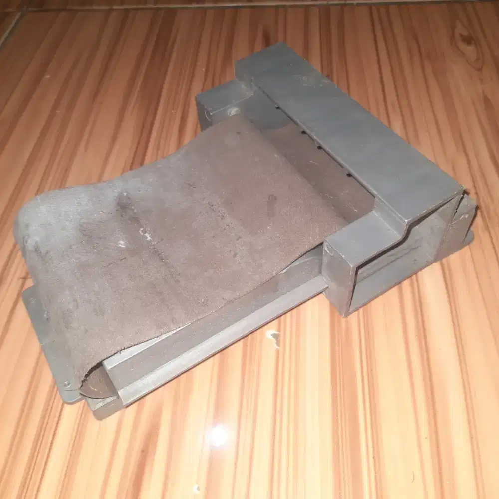 Alat Gulung Rokok Tembakau Plus Box