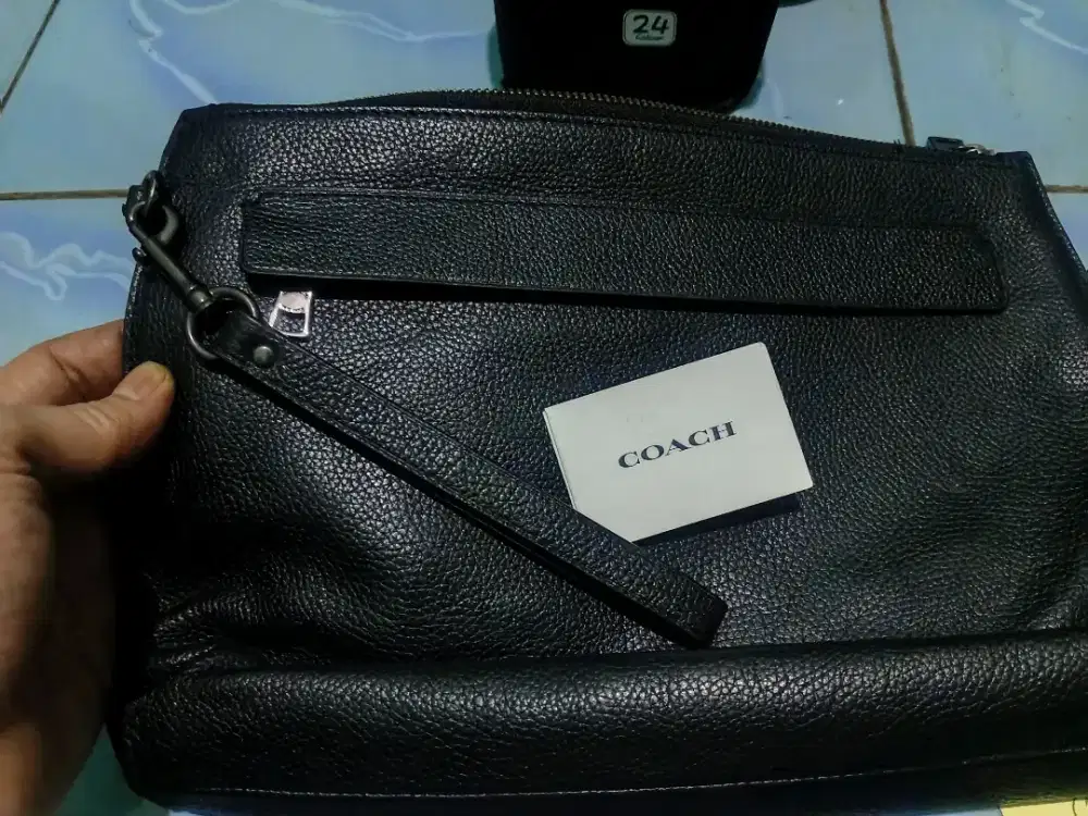 [PRELOVED] COACH Men's Metropolitan Zip Pouch Pebbled Leather Black