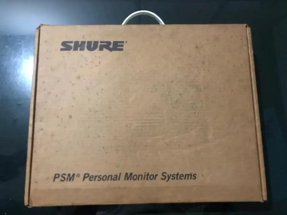 Shure PSM 900 Pesonal Monitor System - Ear Monitor