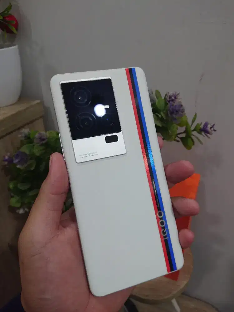 Iqoo 11 5G 256Gb Resmi Unit+charger MINUS RINGAN