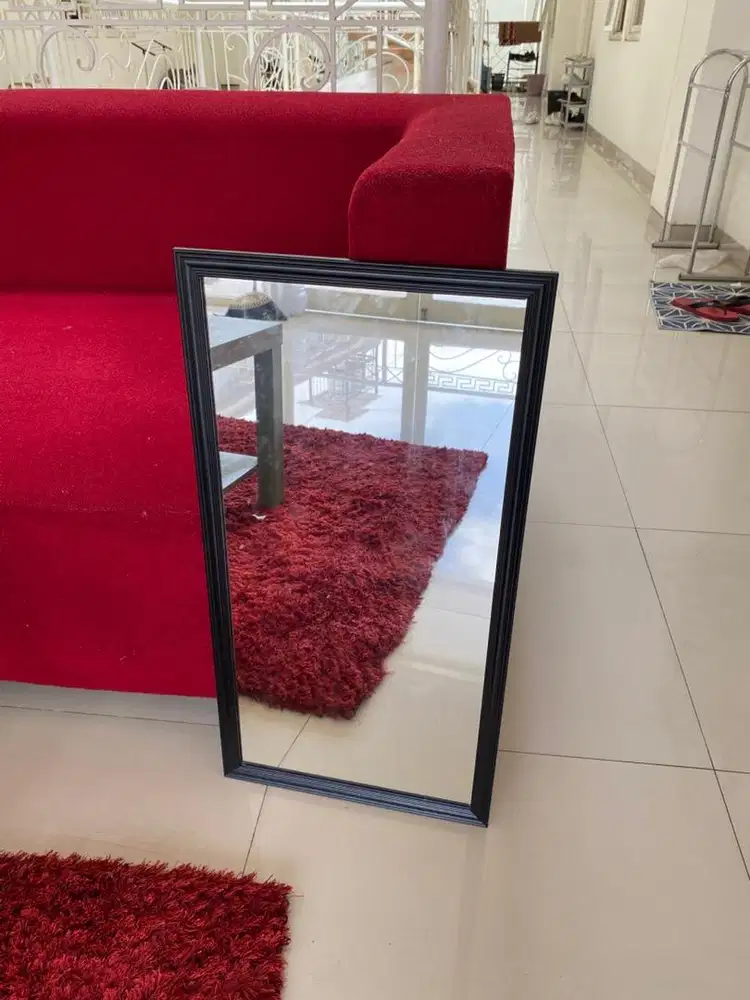 Cermin Minimalis Aesthetic (Black)