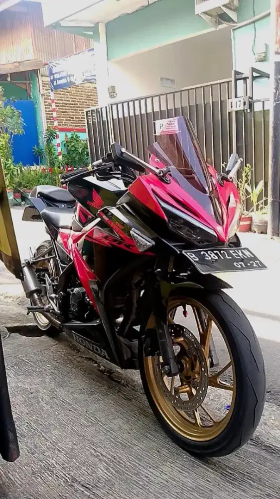 Jual motor cbr 150r