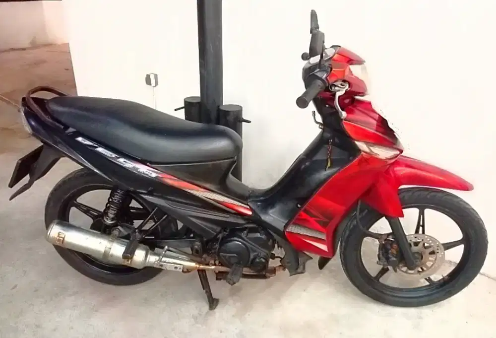 VEGA ZR 2012 LENGKAP
MESIN HALUS,,SEHAT OK
MASIH ORISINIL ASLI OK