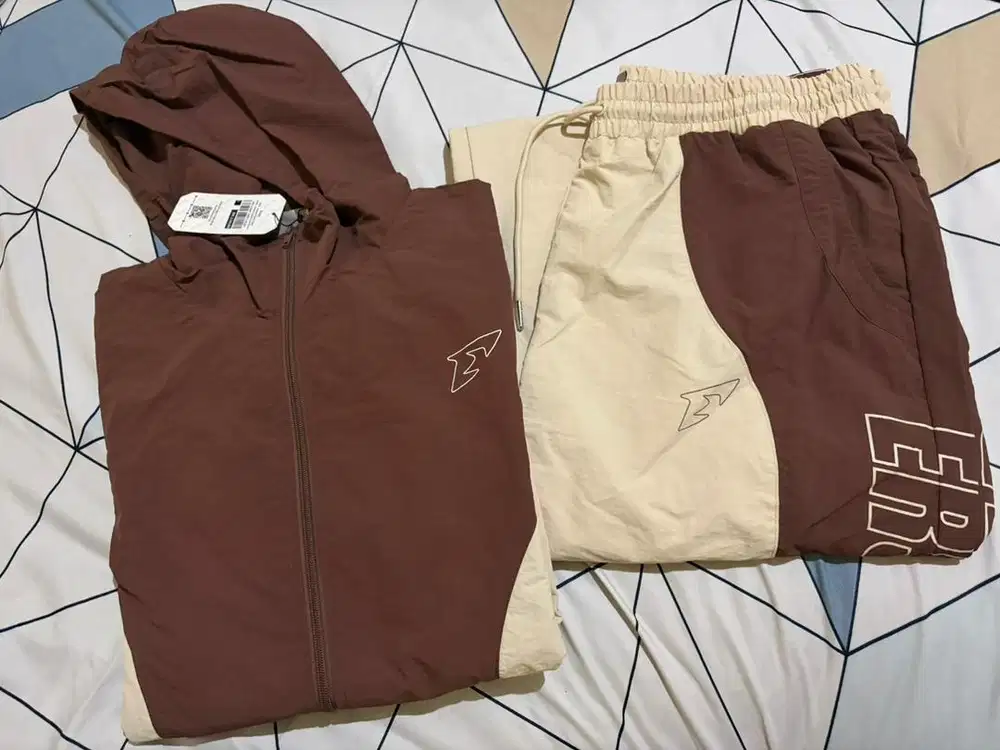 Erspo Track Jacket & Celana