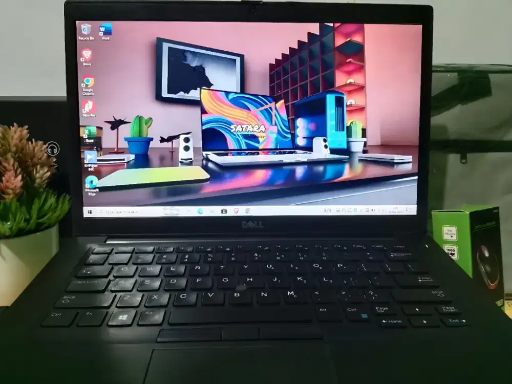LAPTOP DELL LATITUDE 7480.Intel Core i7.RAM8GB/256GB NVme. Batrai Awet