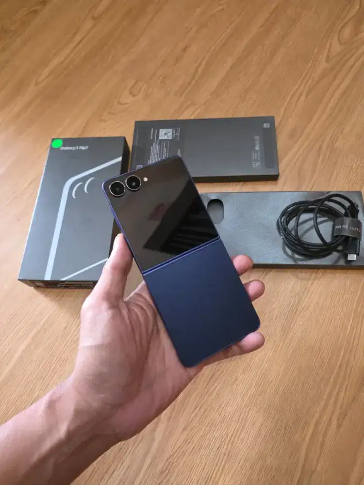 Samsung Z flip 7 5g 256Gb resmi sein garansi aktif Fullset oryginal