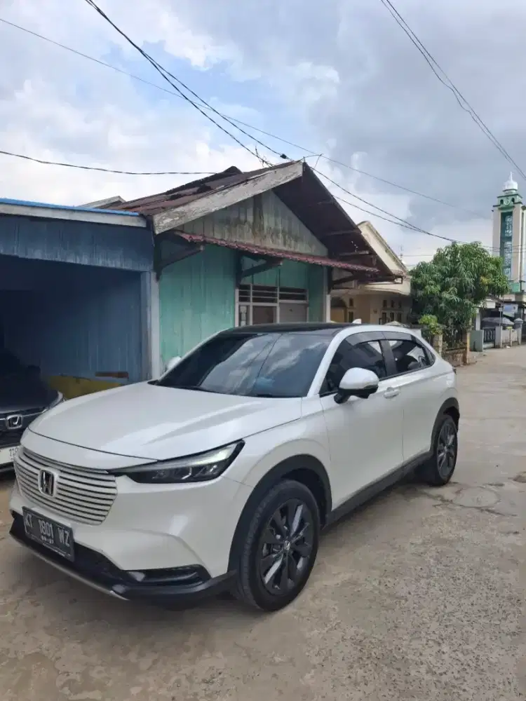 Hrv se 2022 panoramic roof