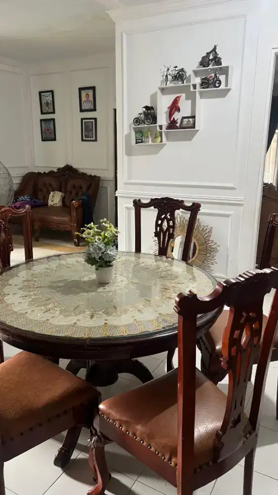 Jual Meja Makan Jati+5 Kursi.harga NEGO