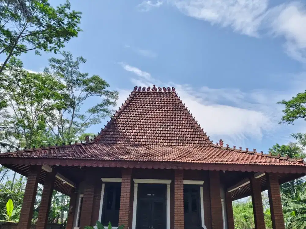 Rumah Joglo Full Furnished Dekat dengan Tempat Wisata Meteseh Boja Kendal