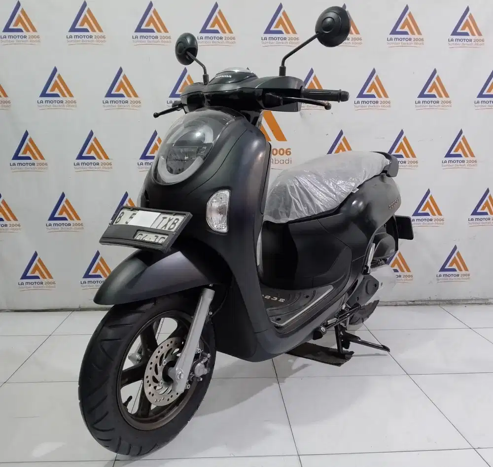 SCOOPY PRESTIGE TH 2025 LOW KM 5K CASH/KREDIT/TT/CC/KREDIVO/SPAYLATER