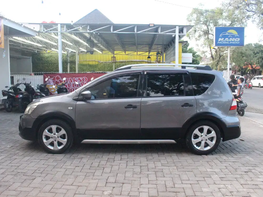 Nissan Livina 2014 Bensin