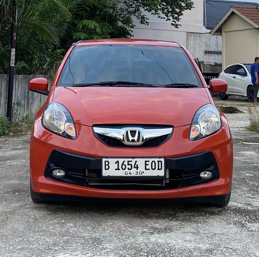 HONDA BRIO E MT 2015 super km 22 rb