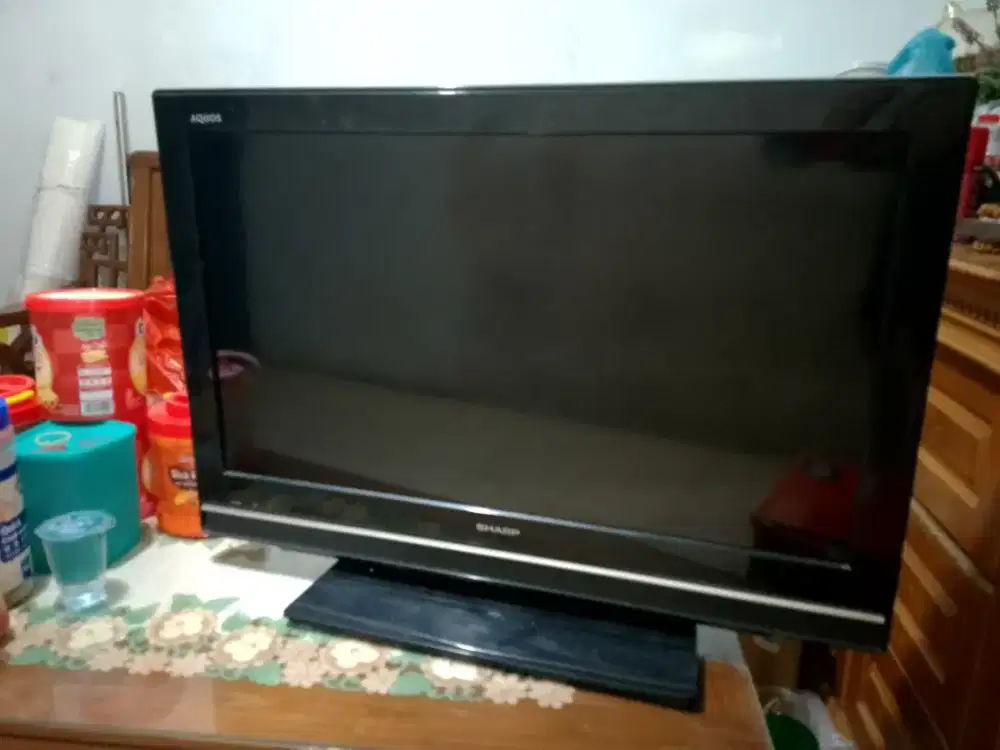 Tv Lcd sharp 32inc ada minus dikit