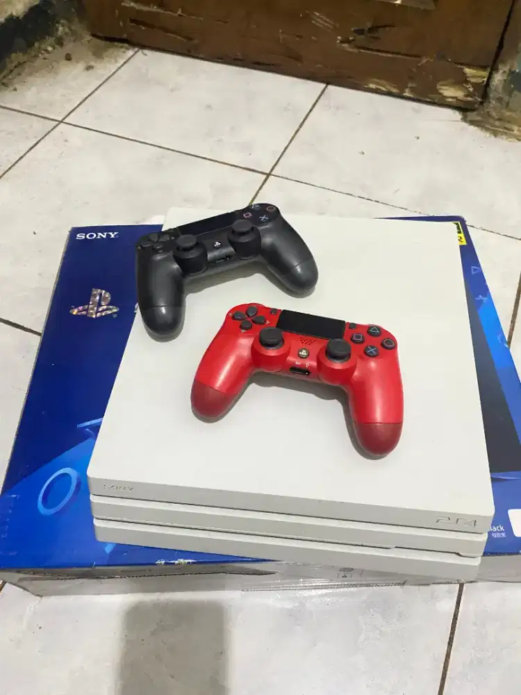PS 4 PRO HEN 12 1TB , Full game Tinggal main, No EX Rental