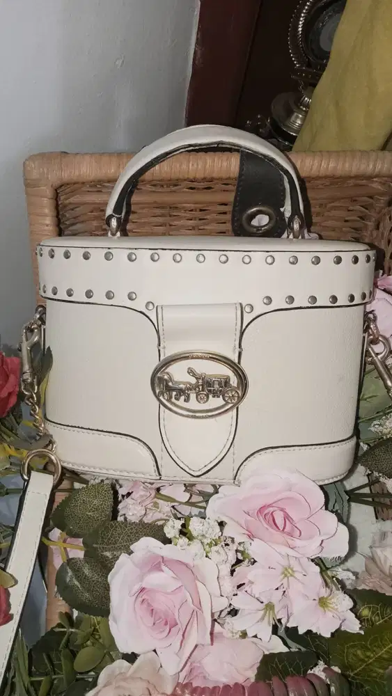 Jual Coach ori second