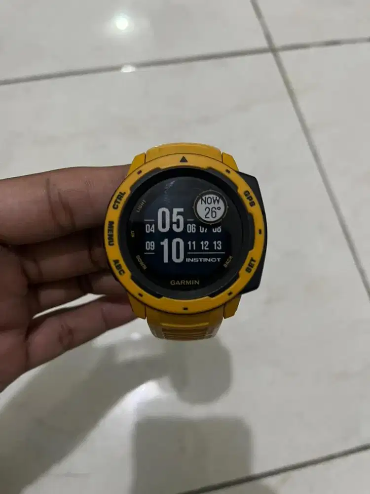 Garmin instinct satu