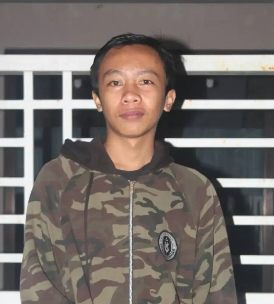 Saya mencari pekerjaan