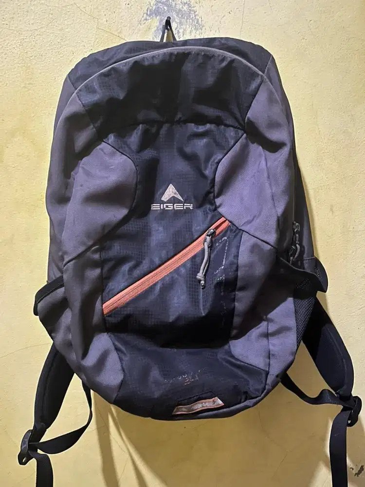 Tas dan jaket jeans keren