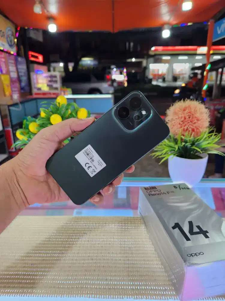 Oppo Reno 14F 5G Ram (8+8)Gb/ 256Gb Fullset Mulus Ori 100% Bergaransi