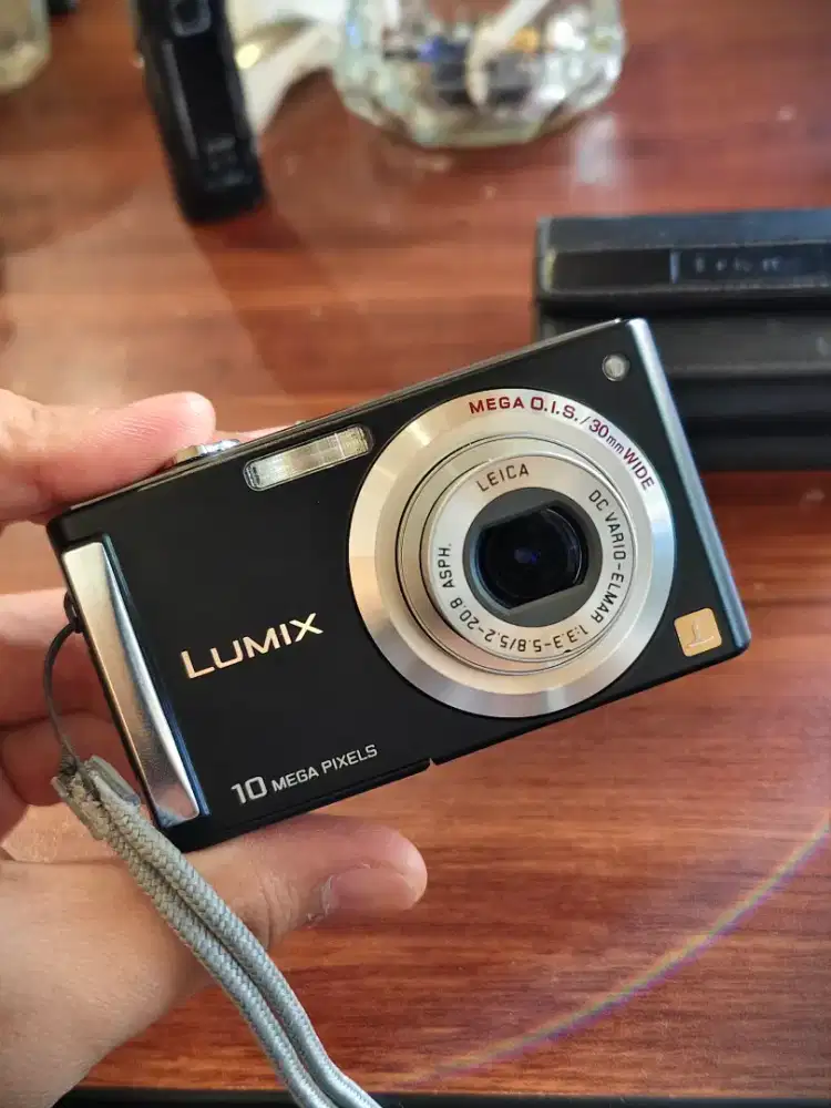 kamera panasonic lumix dmc fs5