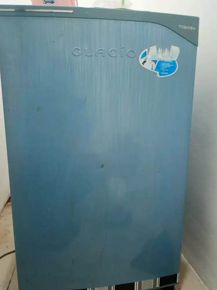 Kulkas toshiba 1 pintu second kondisi normal