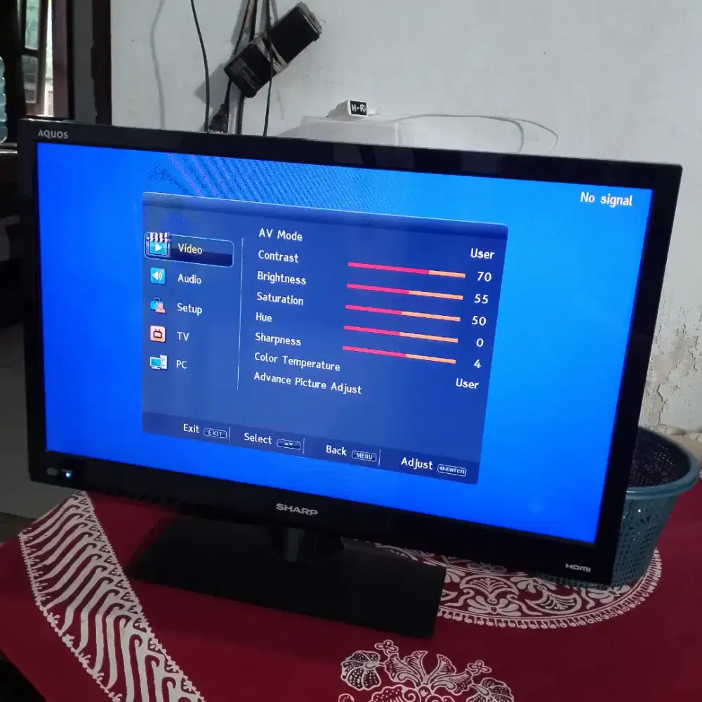 Tv Sharp Led 24 tidak terpakai