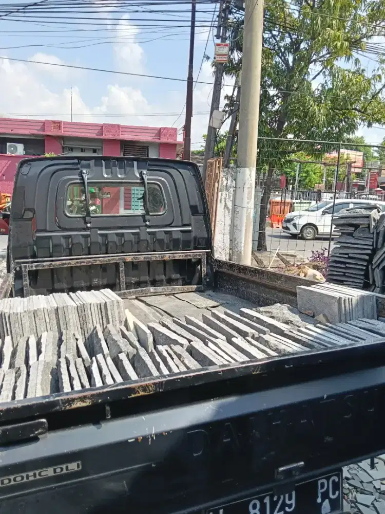 SOPIR SERABUTAN TOKO MATERIAL