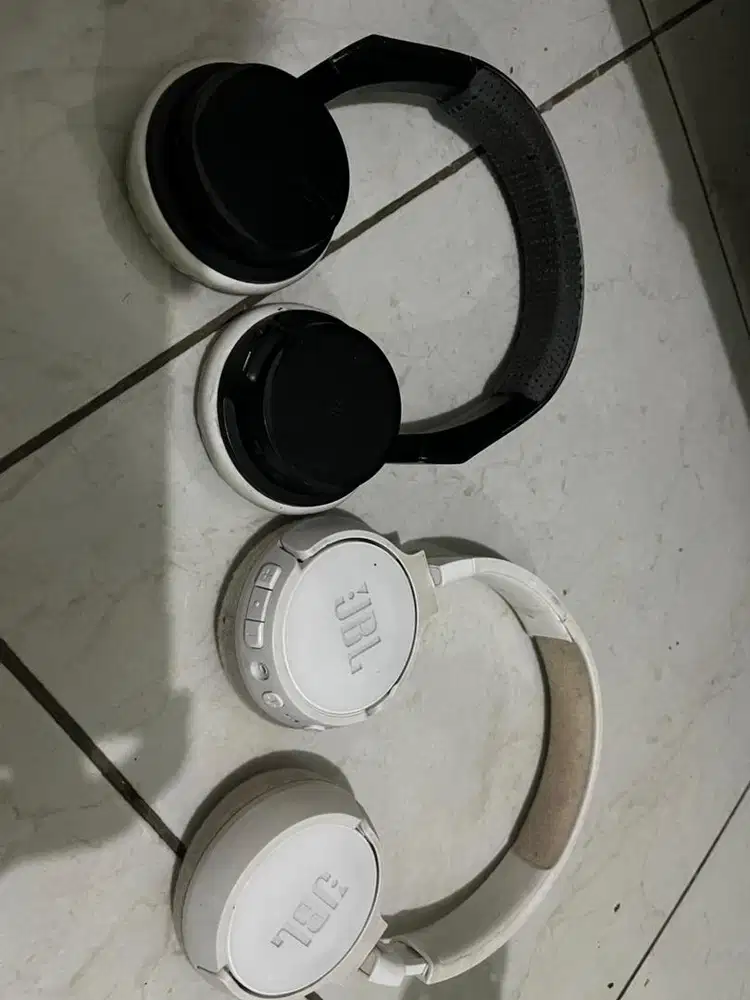 Headphone 2 buah original JBL & plantronics