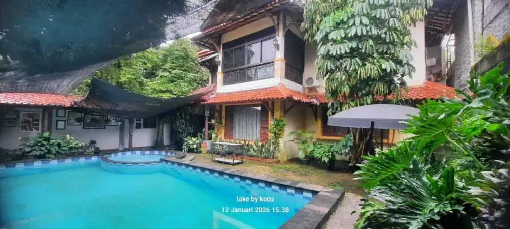 Rumah second dijual strategis,nyaman 673m²(3.3M)Cibubur Jaktim