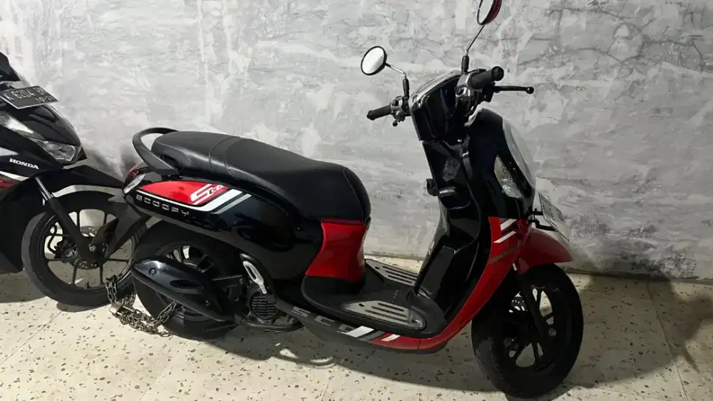 Motor scoopy tahun 2023