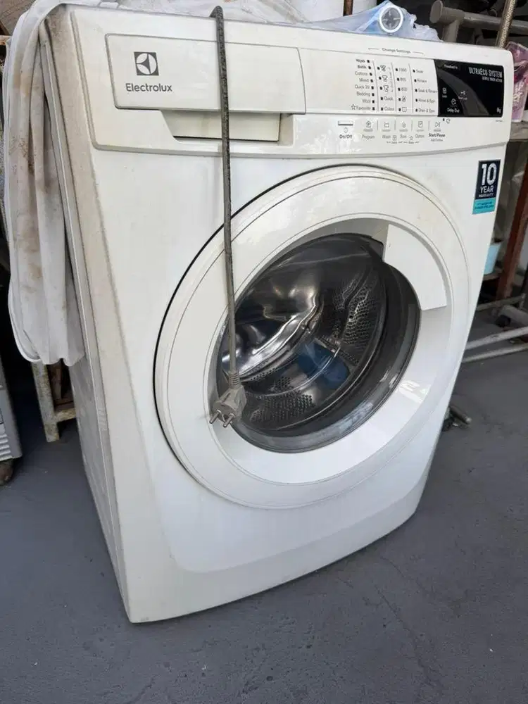 Mesin cuci electrolux