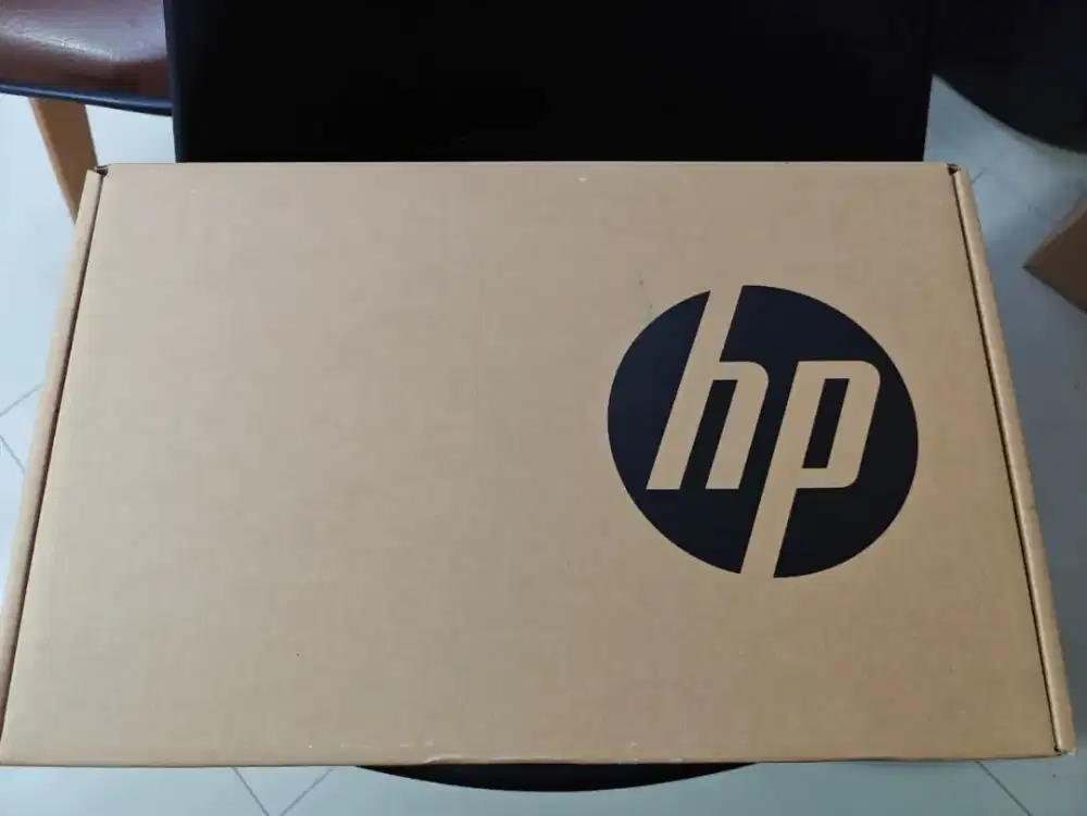 BNIB HP EliteBook 635 Aero G11 AMD Ryzen R5 16GB /512 SSD Win 11 Pro