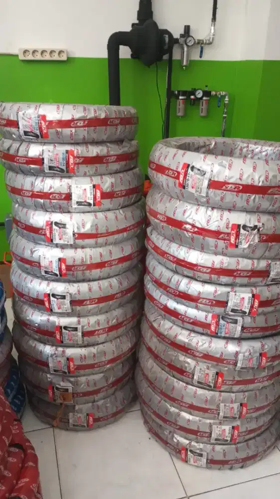 Dicari wanita penjaga toko,admin