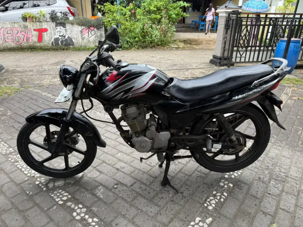 Megapro THN 2005 plat AB Wonosari