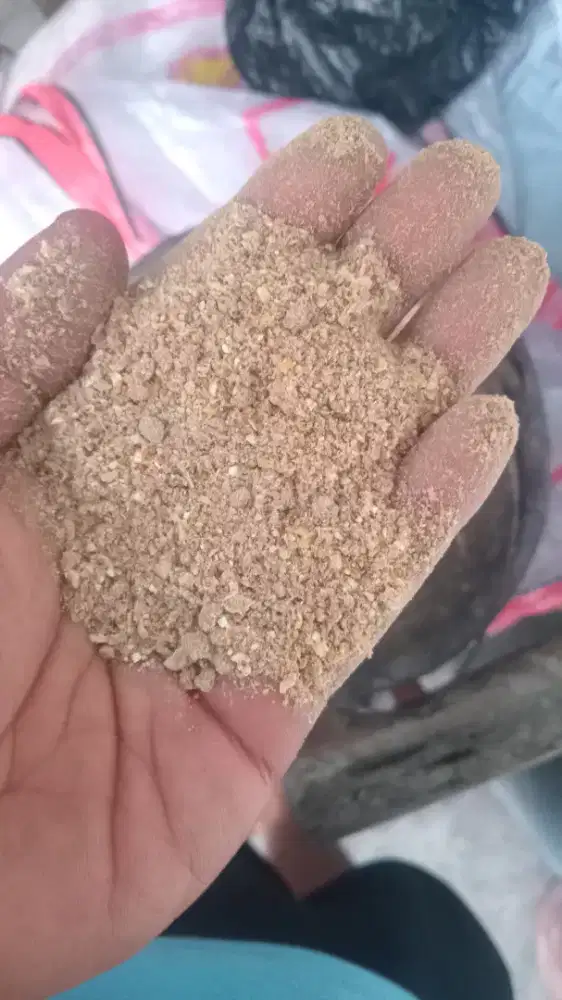 Pakan ayam bebek dll