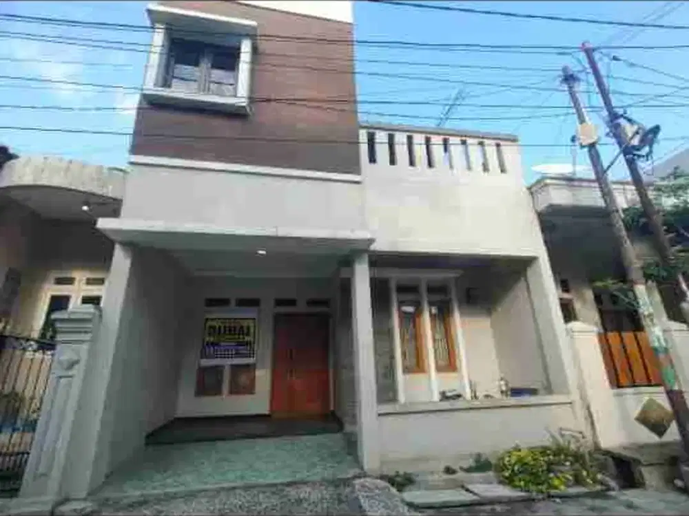 Rumah Widya Asri 2 Lantai Full Renov