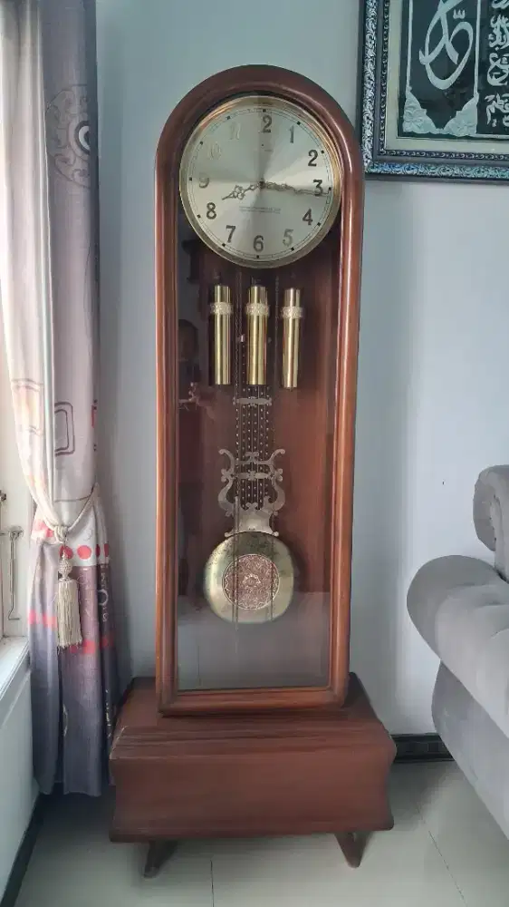 Jam lemari junghans jerman clasik