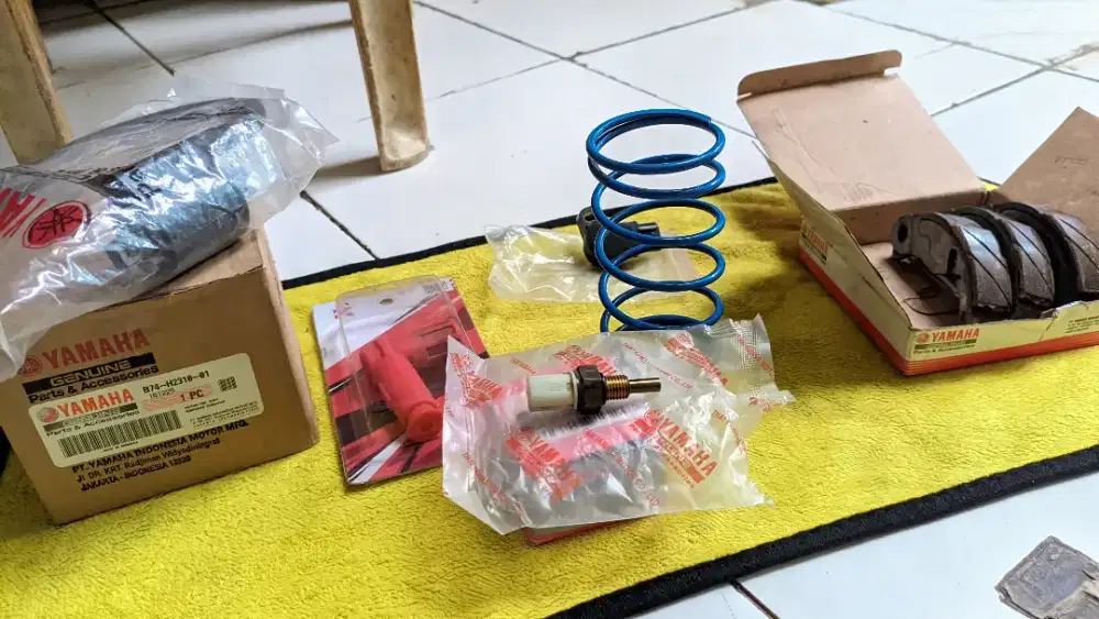 Sparepart motor matic yamaha 125 kode 2ph