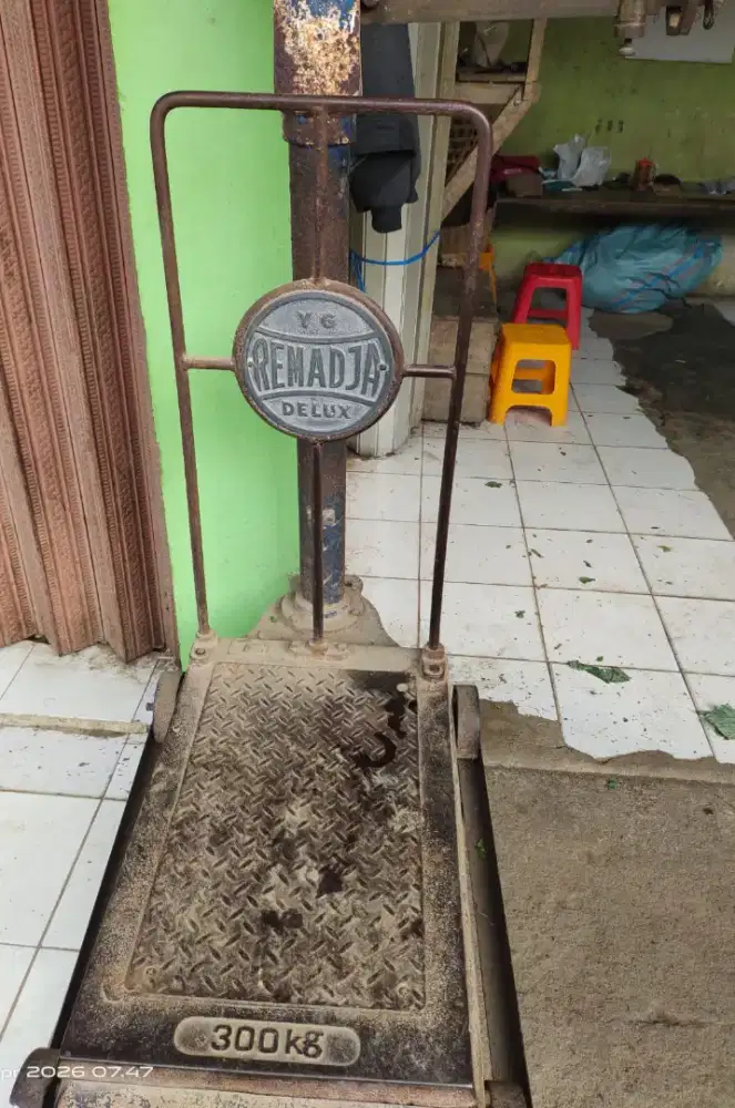 Timbangan kapasitas 300kg