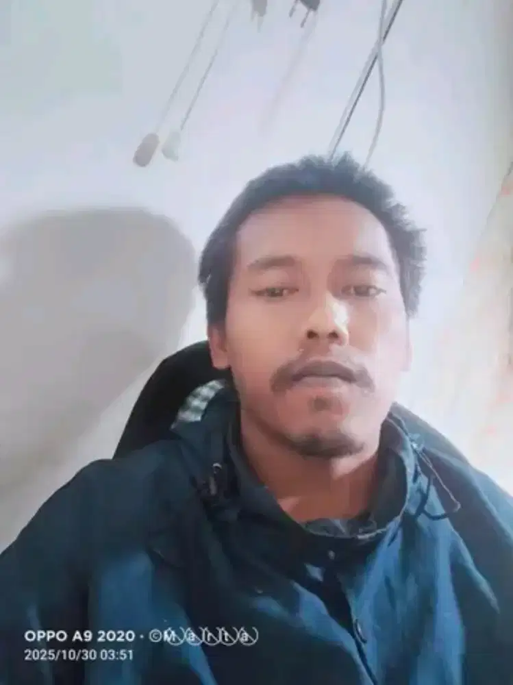 Cari pekerjaan buat saya kerja apa ajah boleh mau proyek mau kurir jgk