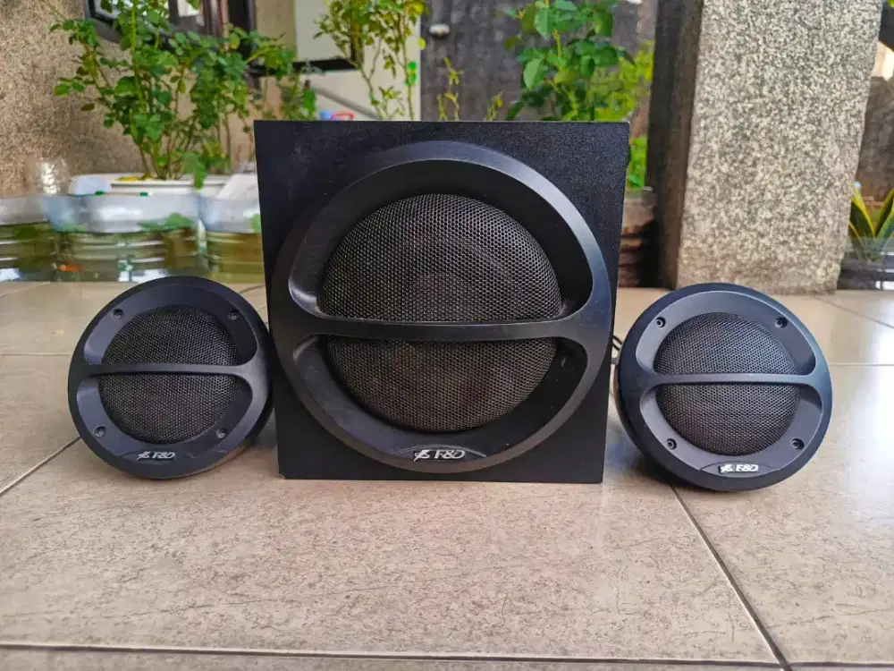 Speaker fenda f&d speaker aktif pc jonputer laptop tv
