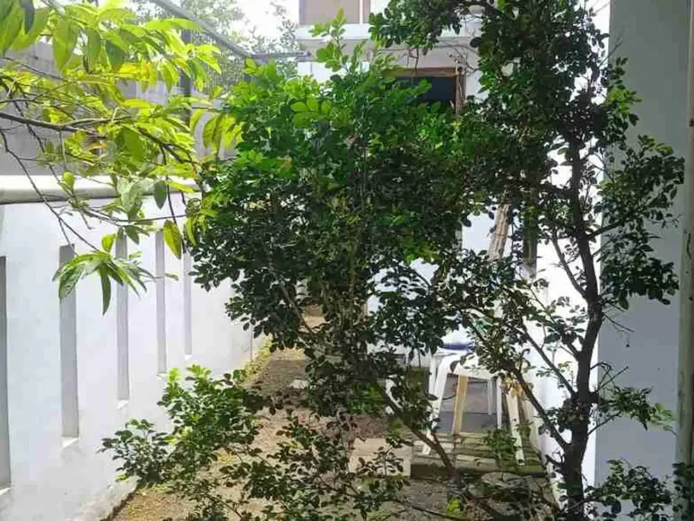 Rumah Hook Murah Tanah Luas Siap Untuk Di Huni di Ciskul Arcamaniik Bandung Kota